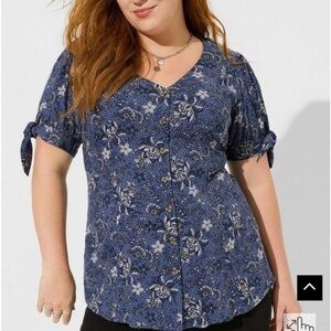 Torrid Fit & Flare Slub Button Up Toe‎ Sleeve Blouse Blue Sz M